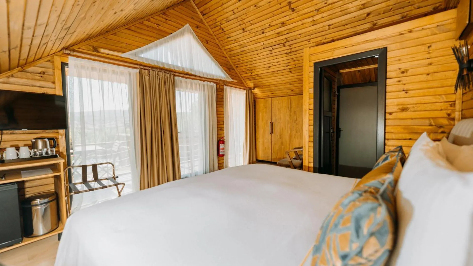 Doors Urla Hotel & Bungalows İzmir 0*,
